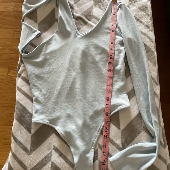 NA-KD One Shoulder Cut Out Body Suit - Picture 4 of 8